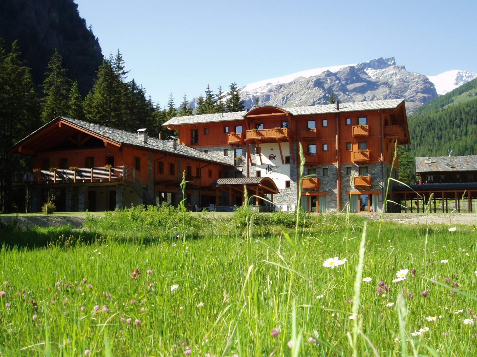 Le Rocher Hotel Champoluc Eksteriør bilde