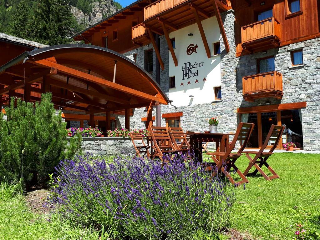 Le Rocher Hotel Champoluc Eksteriør bilde